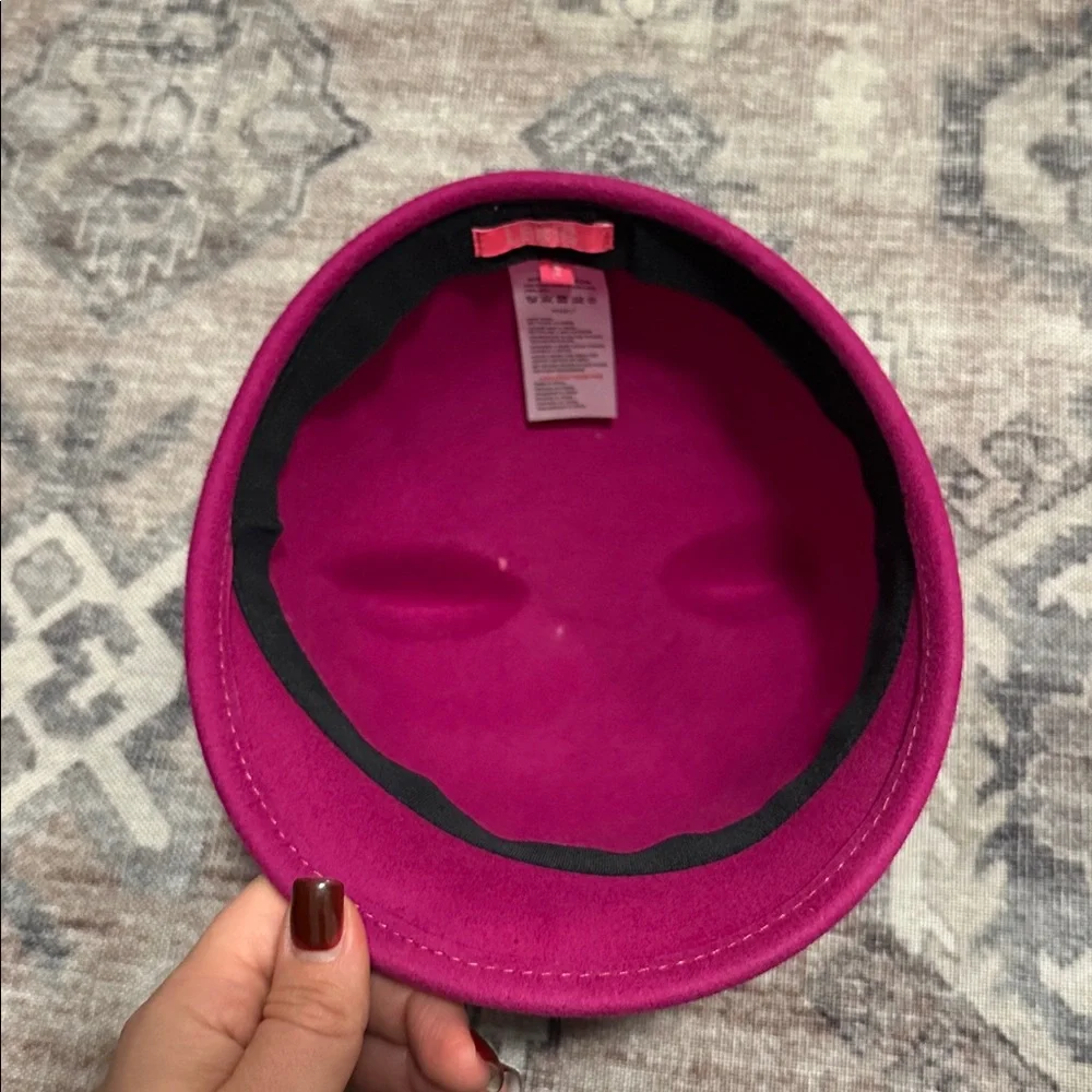 100% wool le big girls cat ear hat fuchsia sz m/l a